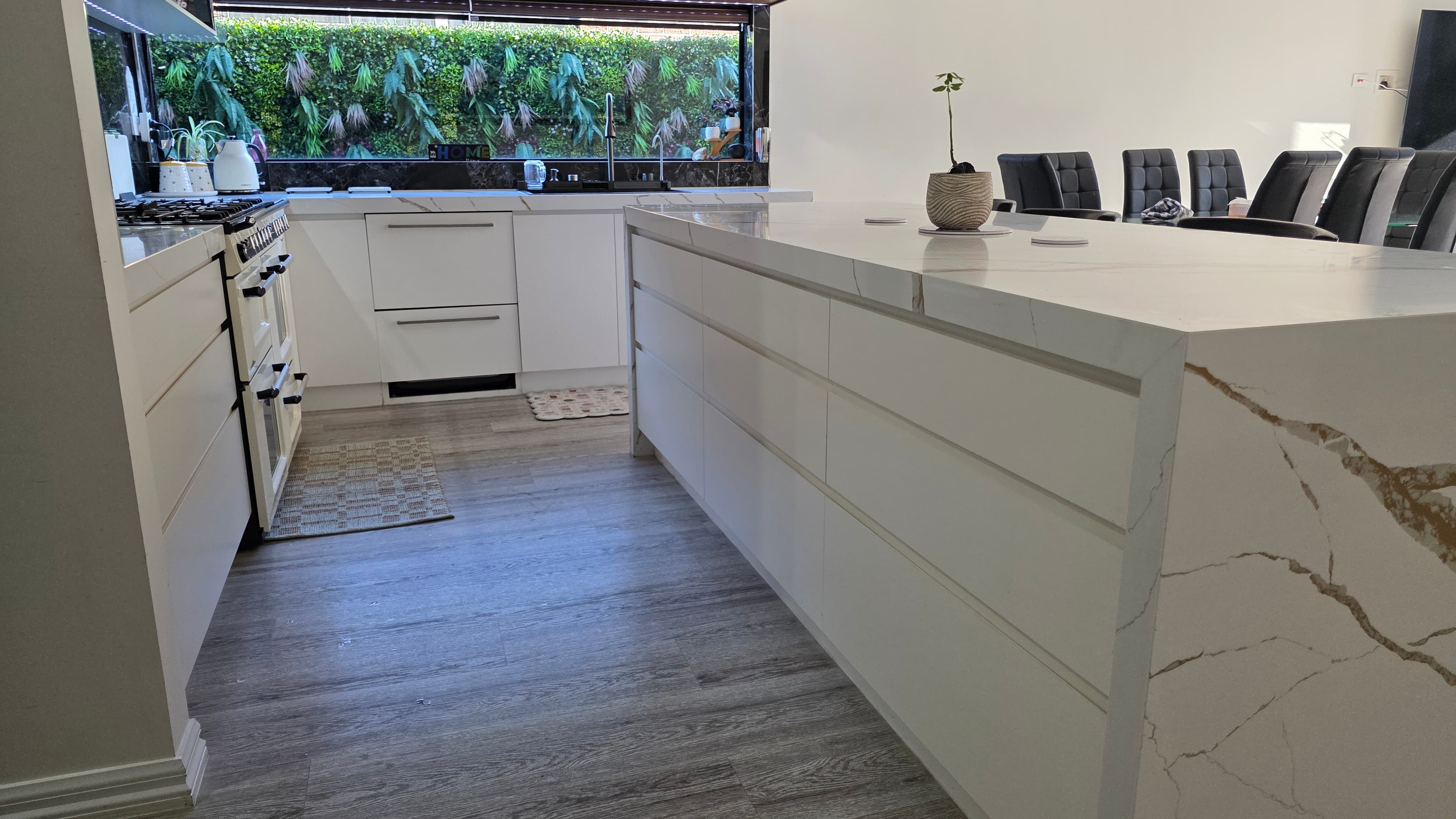 Contemporary Kitchen Layout